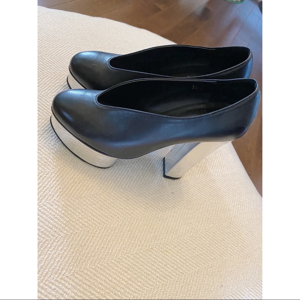 #high heel - Picture 2 of 5